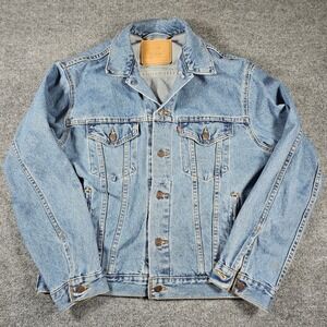 Vintage Levis 70507-0389 Denim Trucker Jacket Mens Light Wash Made in USA XL